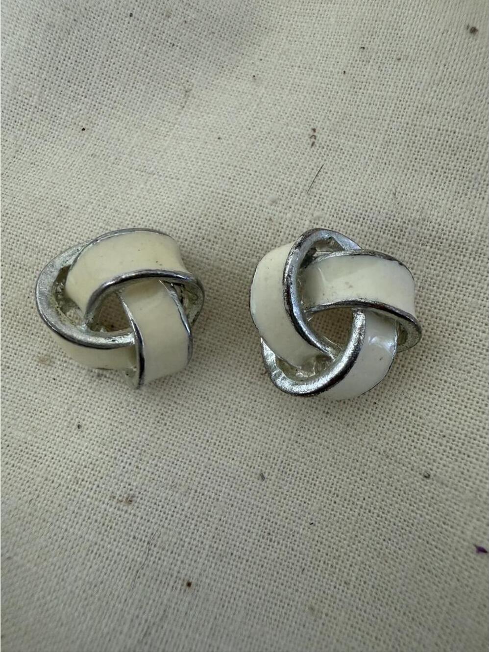 Cream Enamel and Silver Tone Knot Stud Earrings